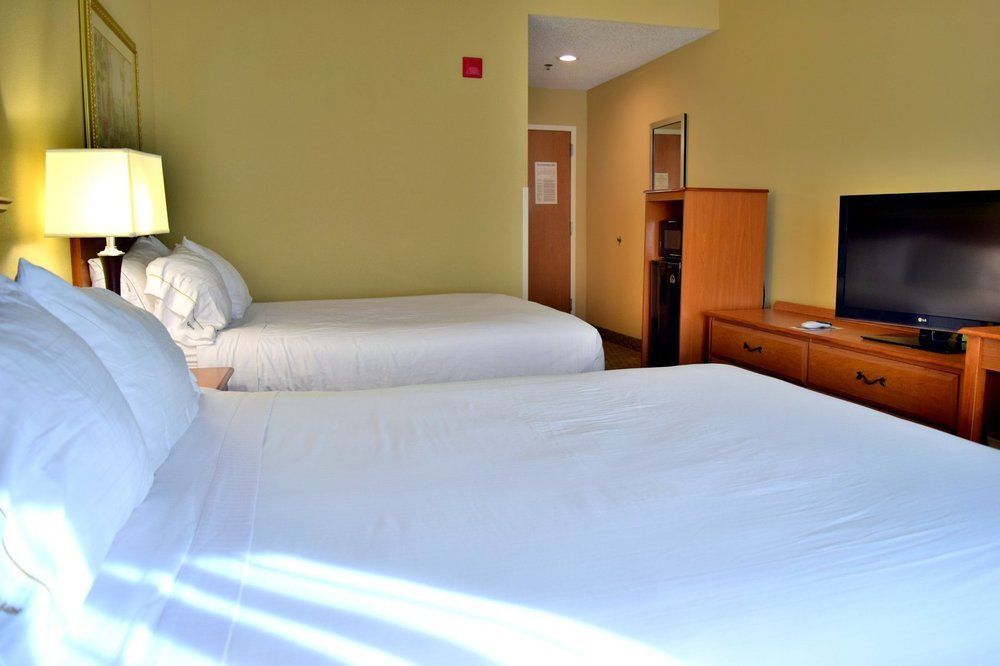 Holiday Inn Express & Suites Tavares By Ihg Eksteriør billede
