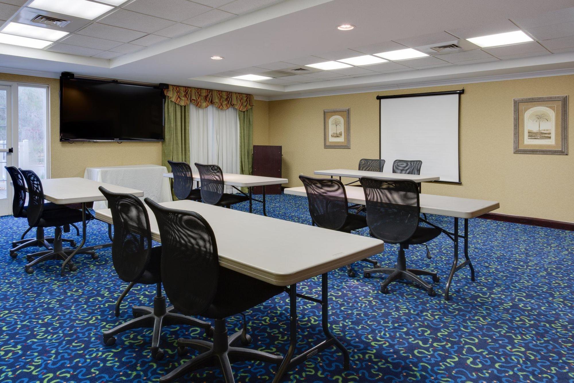 Holiday Inn Express & Suites Tavares By Ihg Eksteriør billede