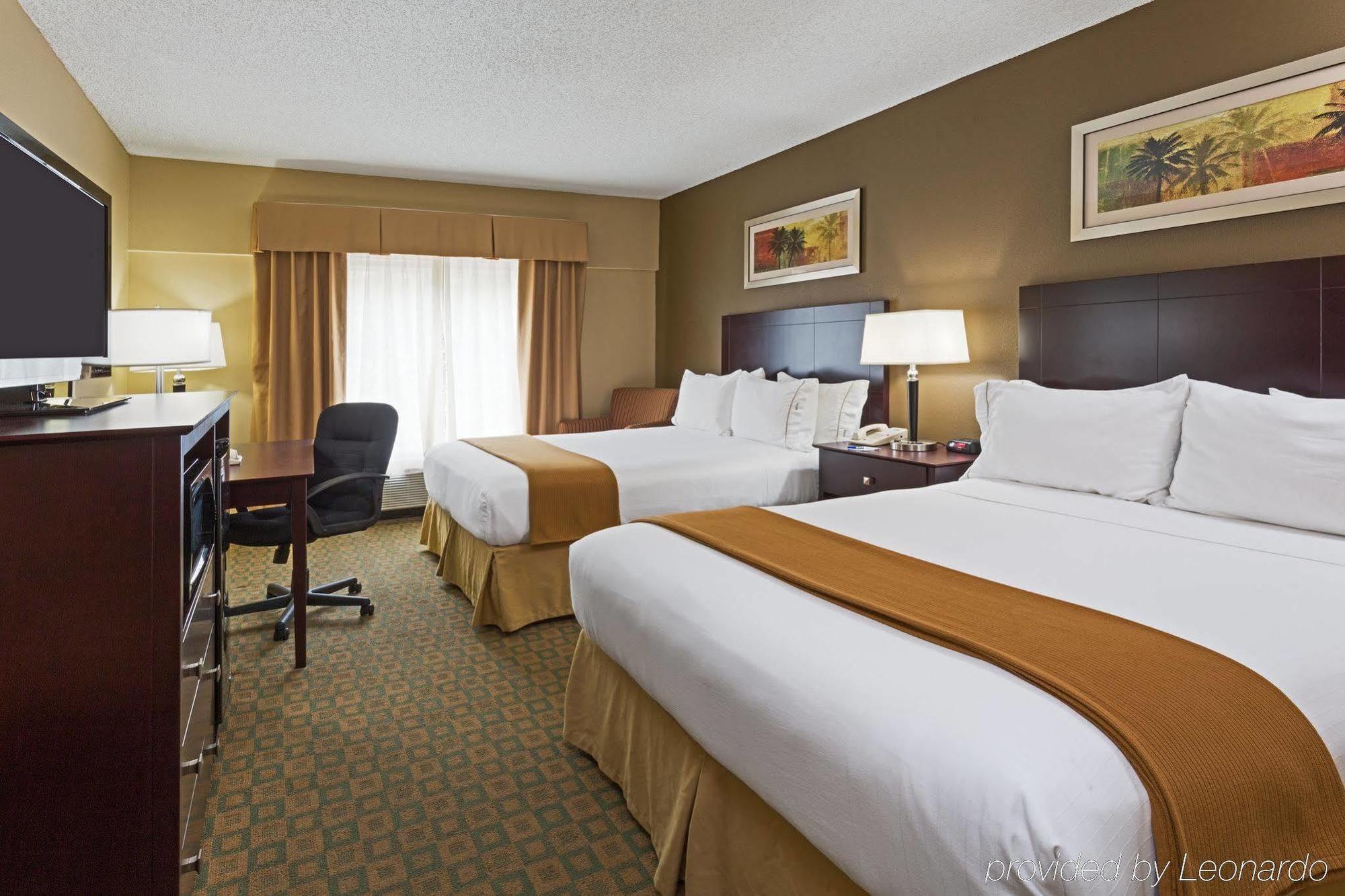 Holiday Inn Express & Suites Tavares By Ihg Eksteriør billede